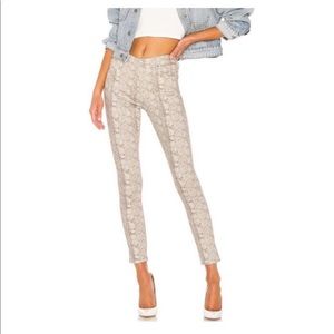 AG Prima Ankle Jeans